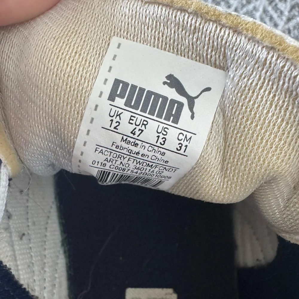 Puma Shoes men’s size 12 White with navy blue